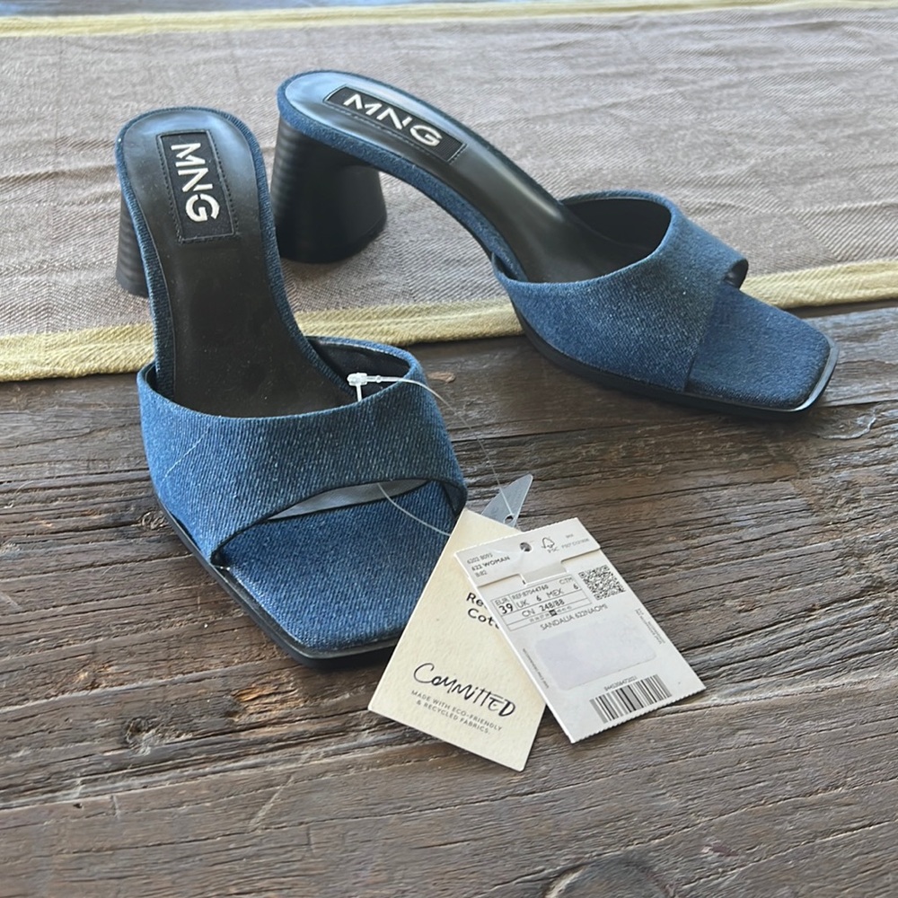 Mango Chunky Blue Heels, Size 39/8.5